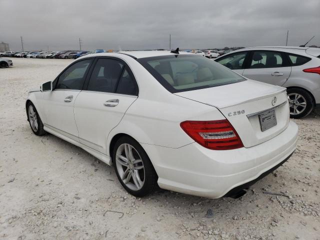 WDDGF4HB0DA753706 - 2013 MERCEDES-BENZ C 250 WHITE photo 2