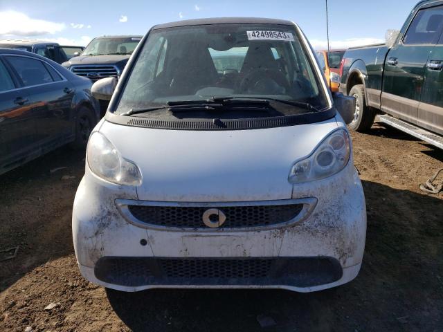 WMEEJ3BA4FK806092 - 2015 SMART FORTWO PURE WHITE photo 5