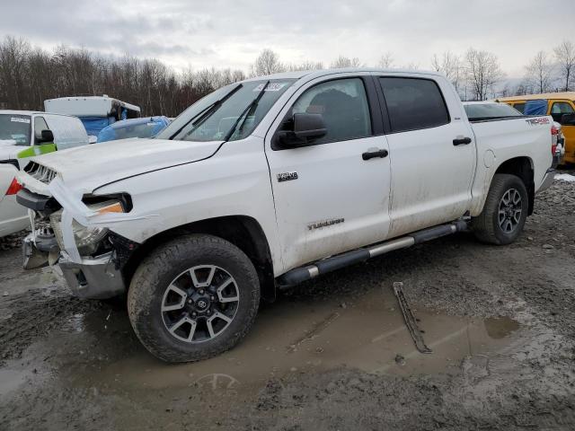 5TFDY5F17EX394733 - 2014 TOYOTA TUNDRA CREWMAX SR5 WHITE photo 1