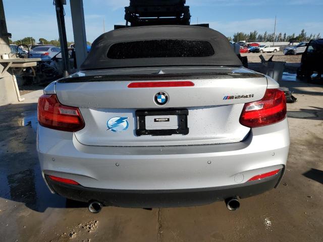 WBA2L1C30HV666718 - 2017 BMW M240I ნაცრისფერი ფოტო 6