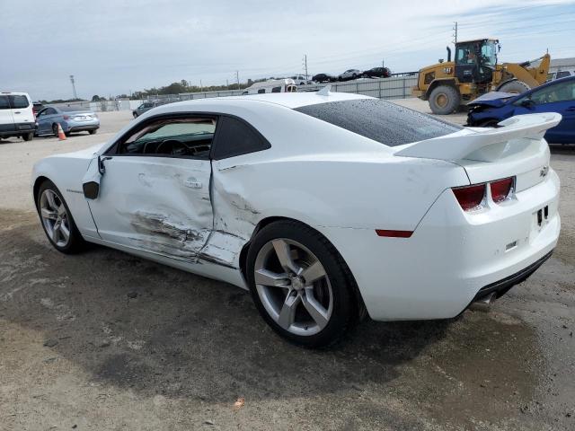 2G1FK1EJ6D9184652 - 2013 CHEVROLET CAMARO 2SS WHITE photo 2