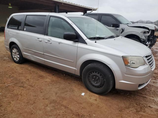 2A4RR4DE1AR102676 - 2010 CHRYSLER TOWN & COU LX SILVER photo 4