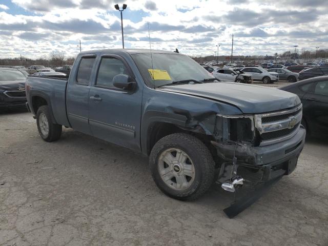 1GCRKTE31BZ438904 - 2011 CHEVROLET SILVERADO K1500 LTZ BLUE photo 4