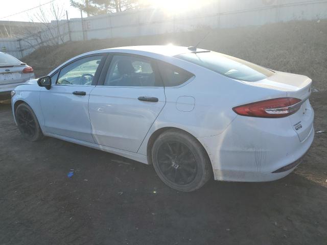 3FA6P0HD0HR170776 - 2017 FORD FUSION SE WHITE photo 2