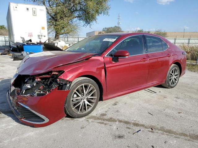 2022 TOYOTA CAMRY XLE, 