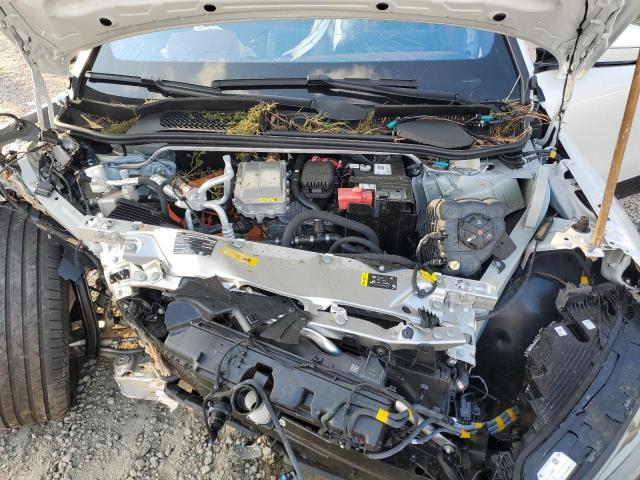 WB523CF0XSCS62033 - 2025 BMW IX XDRIVE50 WHITE photo 11