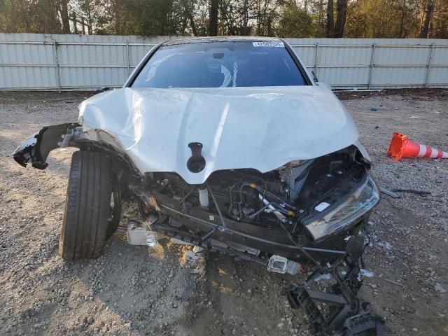 WB523CF0XSCS62033 - 2025 BMW IX XDRIVE50 WHITE photo 5