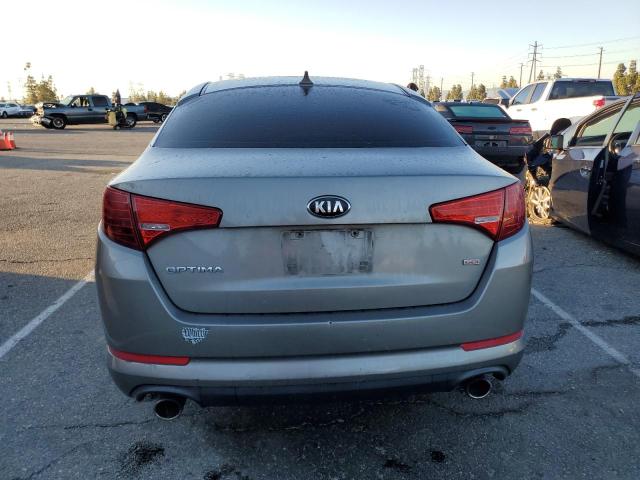 5XXGM4A74DG198141 - 2013 KIA OPTIMA LX CHARCOAL photo 6