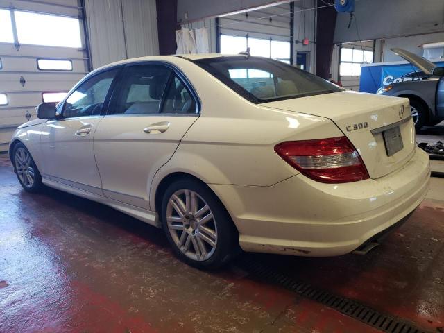 WDDGF81X19R053957 - 2009 MERCEDES-BENZ C 300 4MATIC WHITE photo 2