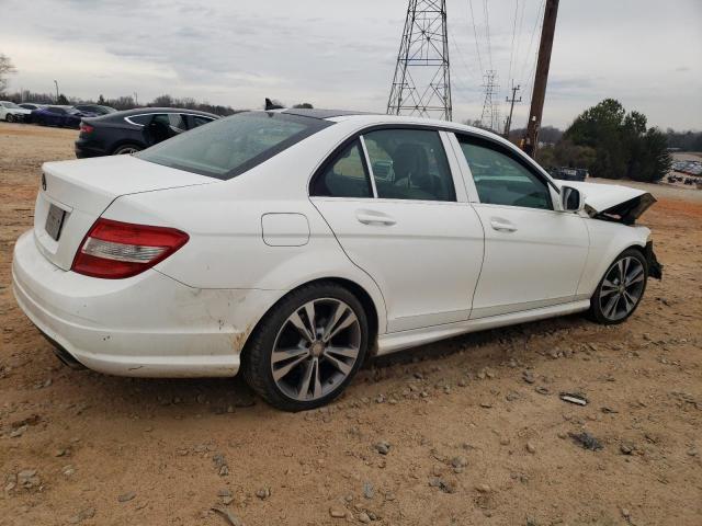 WDDGF54X99R069981 - 2009 MERCEDES-BENZ C 300 WHITE photo 3