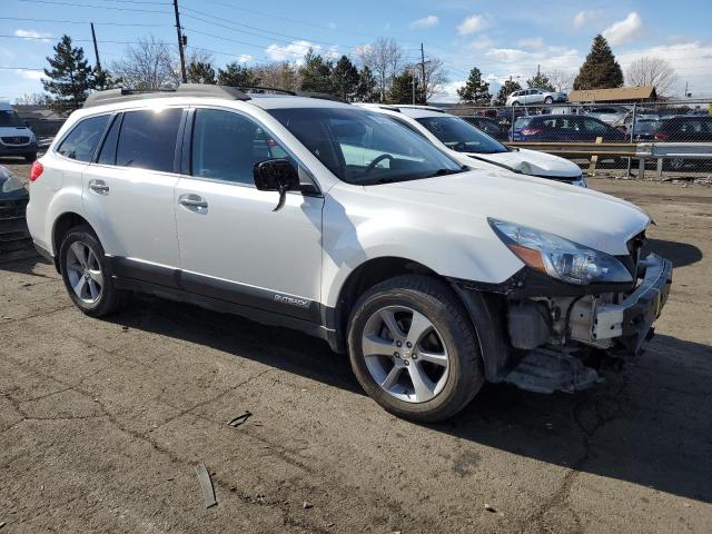 4S4BRBSC1D3274244 - 2013 SUBARU OUTBACK 2.5I LIMITED WHITE photo 4