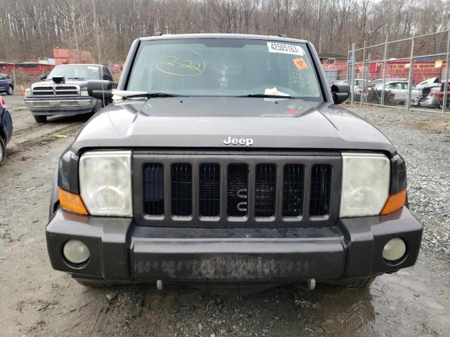 1J8HG48K76C310674 - 2006 JEEP COMMANDER GRAY photo 5