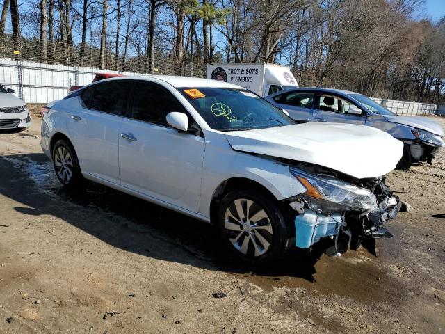 1N4BL4BV9LC257618 - 2020 NISSAN ALTIMA S WHITE photo 4