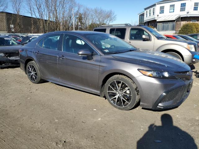 4T1G11BK9NU068907 - 2022 TOYOTA CAMRY SE GRAY photo 4