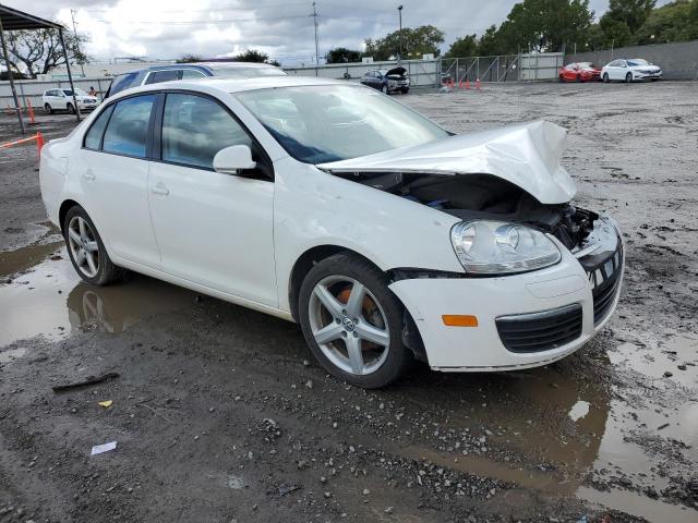 3VWRZ7AJ7AM153077 - 2010 VOLKSWAGEN JETTA SE WHITE photo 4