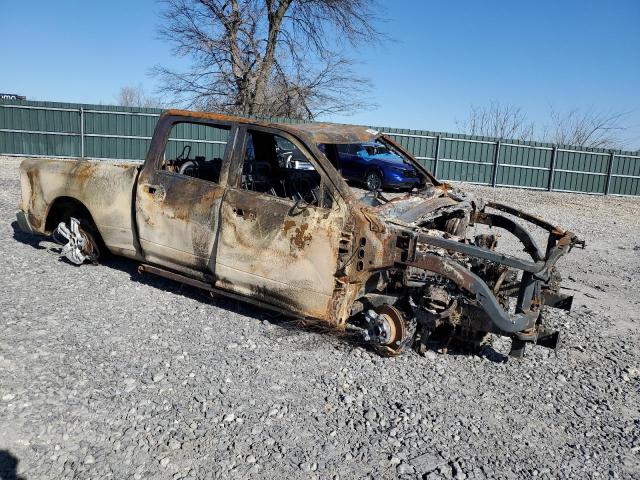 1C6RR7TT8KS588255 - 2019 RAM 1500 CLASS SLT შავი ფოტო 4