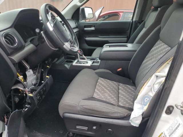 5TFRM5F11KX137967 - 2019 TOYOTA TUNDRA DOUBLE CAB SR/SR5 WHITE photo 7