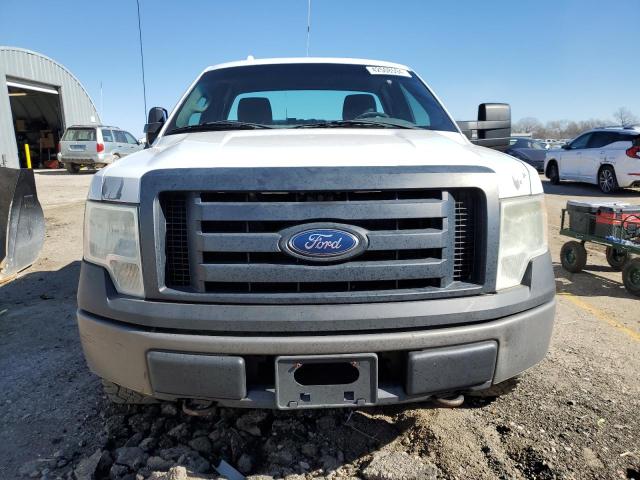 1FTNF1EF6BKD94828 - 2011 FORD F150 WHITE photo 5