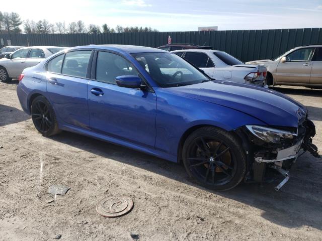 WBA5R7C59KAJ81654 - 2019 BMW 330XI BLUE photo 4