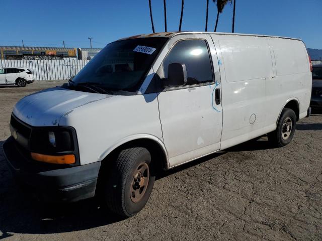 1GCFG15X181109333 - 2008 CHEVROLET EXPRESS G1 WHITE photo 1