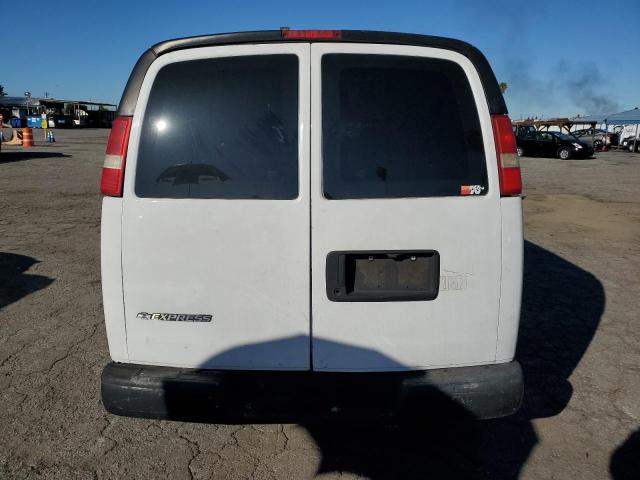 1GCFG15X181109333 - 2008 CHEVROLET EXPRESS G1 WHITE photo 6