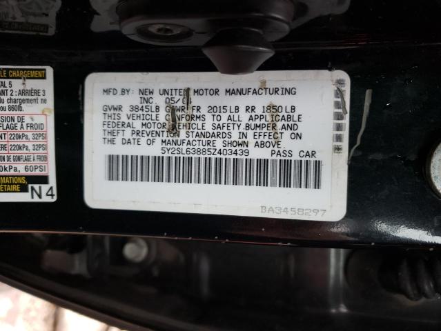 5Y2SL63885Z403439 - 2005 PONTIAC VIBE BLACK photo 12