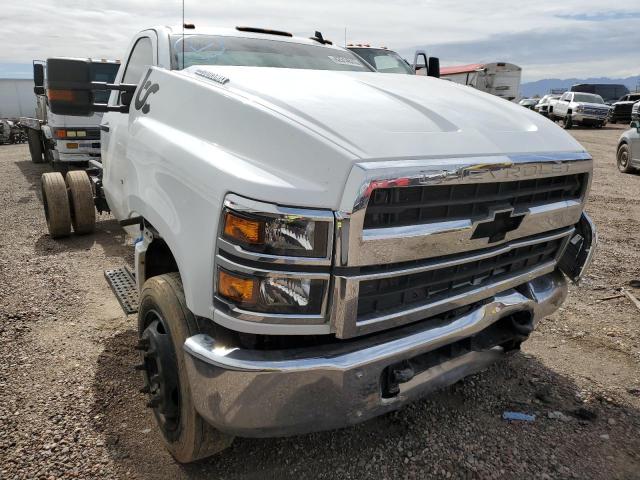 1HTKHPVK4LH628897 - 2020 CHEVROLET SILVERADO WHITE photo 4