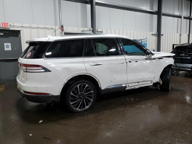 5LM5J7XC3LGL37939 - 2020 LINCOLN AVIATOR RESERVE WHITE photo 3