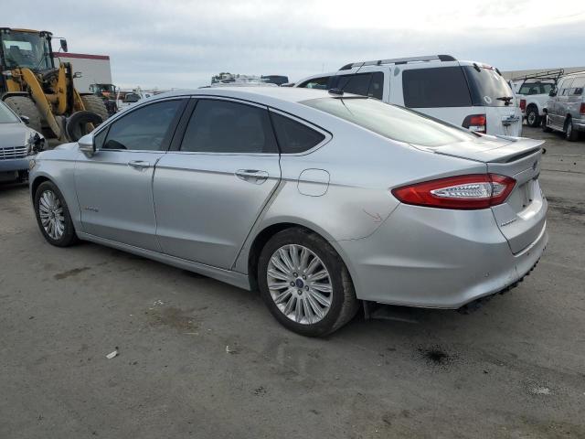 3FA6P0RU6FR228031 - 2015 FORD FUSION TITANIUM HEV GRAY photo 2