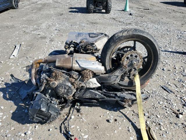 ML5EXER19PDA80442 - 2023 KAWASAKI EX650 R Qara foto 10