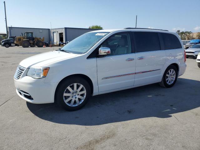 2A4RR8DGXBR783995 - 2011 CHRYSLER TOWN & COU TOURING L WHITE photo 1