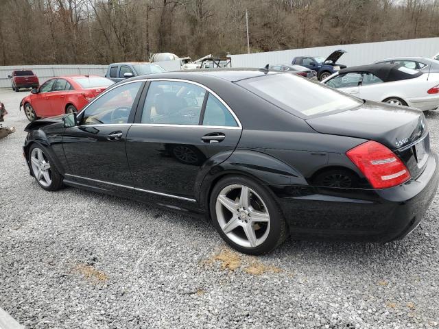 WDDNG7BB1AA289402 - 2010 MERCEDES-BENZ S 550 BLACK photo 2