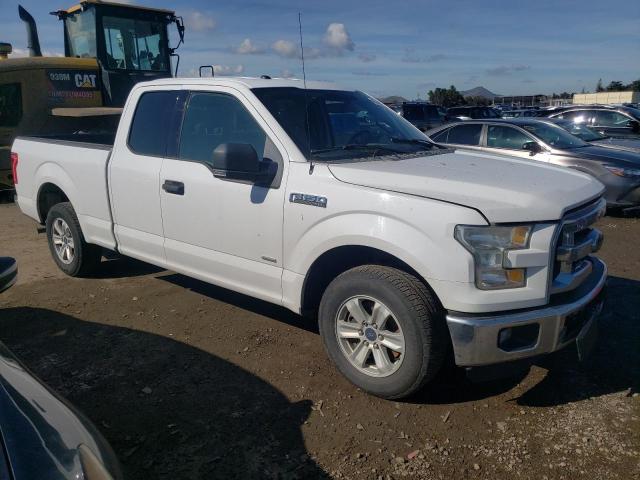 1FTEX1CPXGKD44725 - 2016 FORD F150 SUPER CAB WHITE photo 4