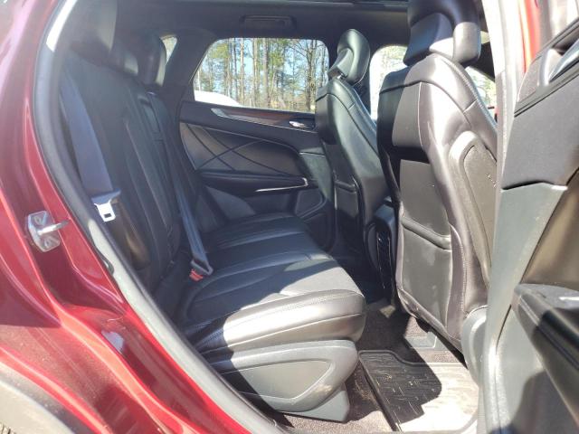 5LMCJ3D98HUL13444 - 2017 LINCOLN MKC RESERVE 红色 照片 11