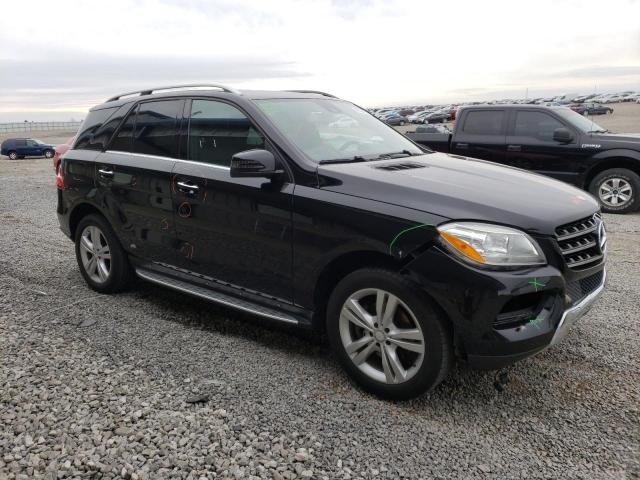 4JGDA5HBXFA464025 - 2015 MERCEDES-BENZ ML 350 4MATIC BLACK photo 4