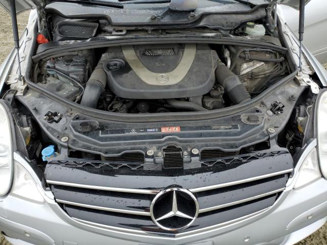 4JGCB6FE2AA112433 - 2010 MERCEDES-BENZ R 350 4MATIC SILVER photo 12