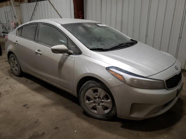 3KPFK4A76JE191200 - 2018 KIA FORTE LX SILVER photo 4