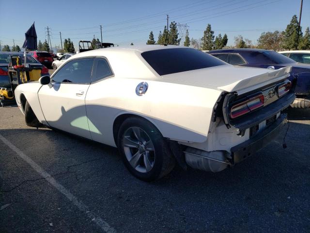 2C3CDZAG1KH727605 - 2019 DODGE CHALLENGER SXT WHITE photo 2