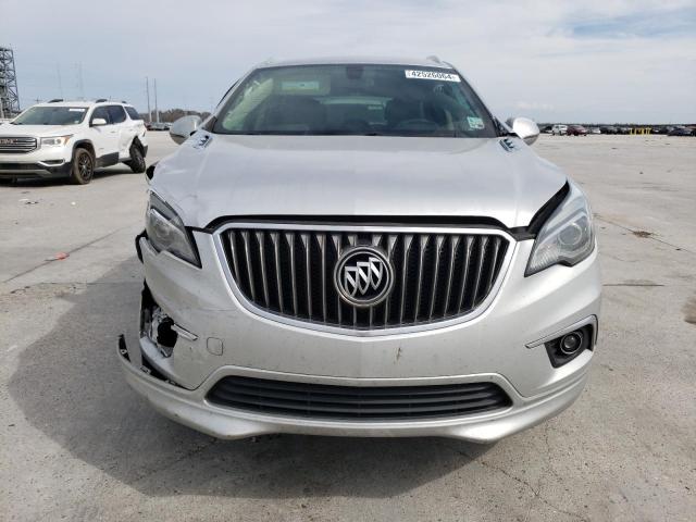 LRBFX2SA9JD004810 - 2018 BUICK ENVISION ESSENCE SILVER photo 5