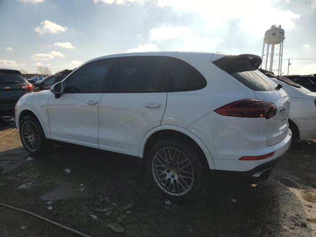 WP1AA2A24HKA86635 - 2017 PORSCHE CAYENNE WHITE photo 2