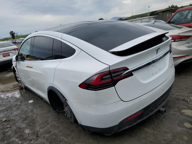 5YJXCBE20LF196619 - 2020 TESLA MODEL X WHITE photo 2