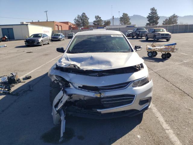 1G1ZD5ST1JF133065 - 2018 CHEVROLET MALIBU LT SILVER photo 5