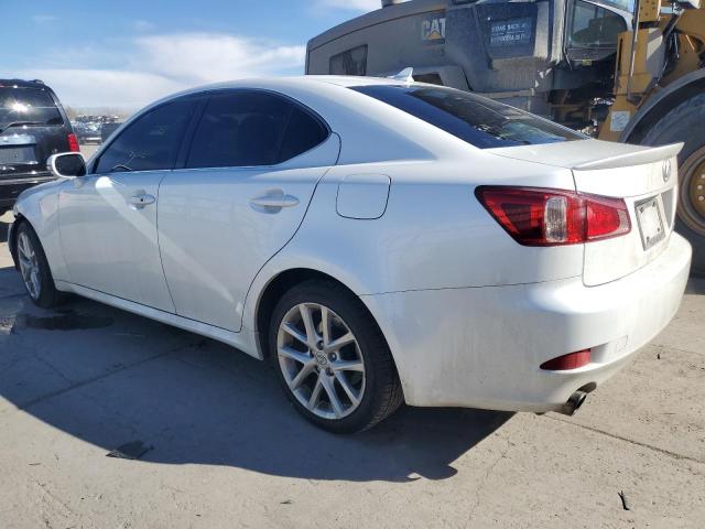 JTHCF5C24D5063583 - 2013 LEXUS IS 250 WHITE photo 2