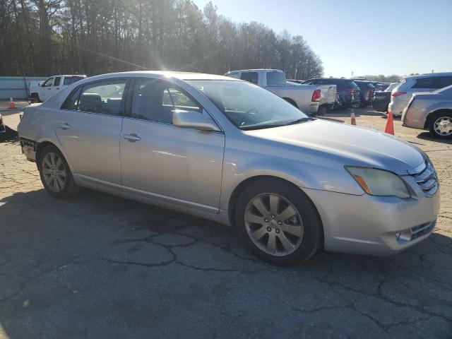 4T1BK36B26U133692 - 2006 TOYOTA AVALON XL SILVER photo 4