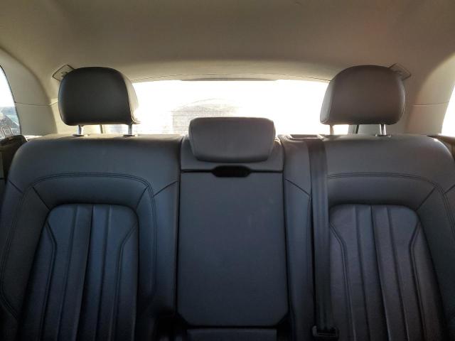 WA1ANAFY4K2126663 - 2019 AUDI Q5 PREMIUM BLACK photo 10