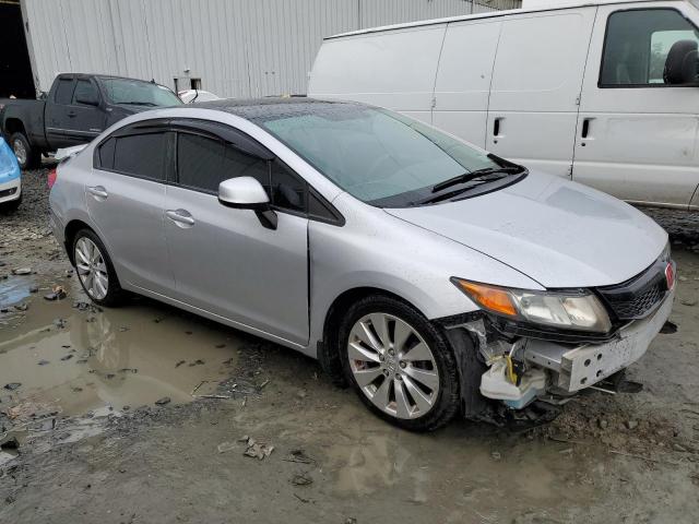 19XFB2F5XCE009500 - 2012 HONDA CIVIC LX SILVER photo 4