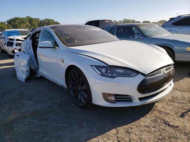 5YJSA1E27GF128995 - 2016 TESLA MODEL S Սպիտակ լուսանկար 4