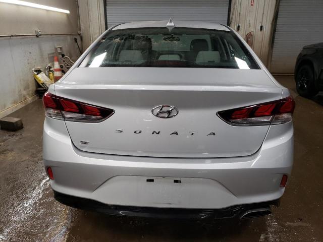 5NPE24AF0KH773504 - 2019 HYUNDAI SONATA SE SILVER photo 6