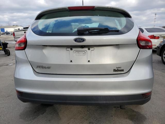 1FADP3K28FL283712 - 2015 FORD FOCUS SE SILVER photo 6