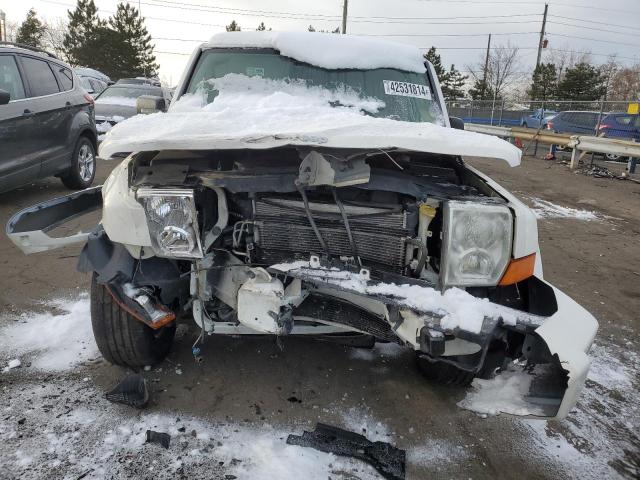 1J8HG58266C139261 - 2006 JEEP COMMANDER LIMITED WHITE photo 5